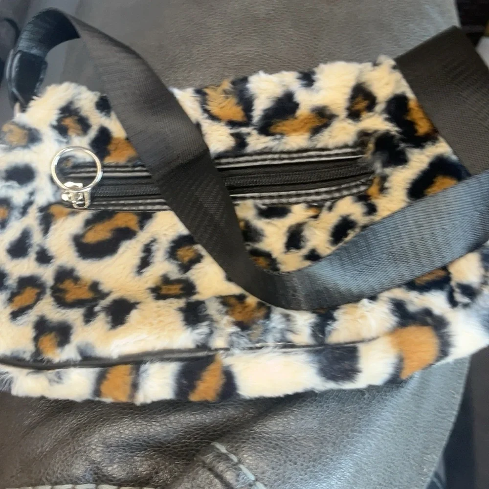 N/A women’s leopard